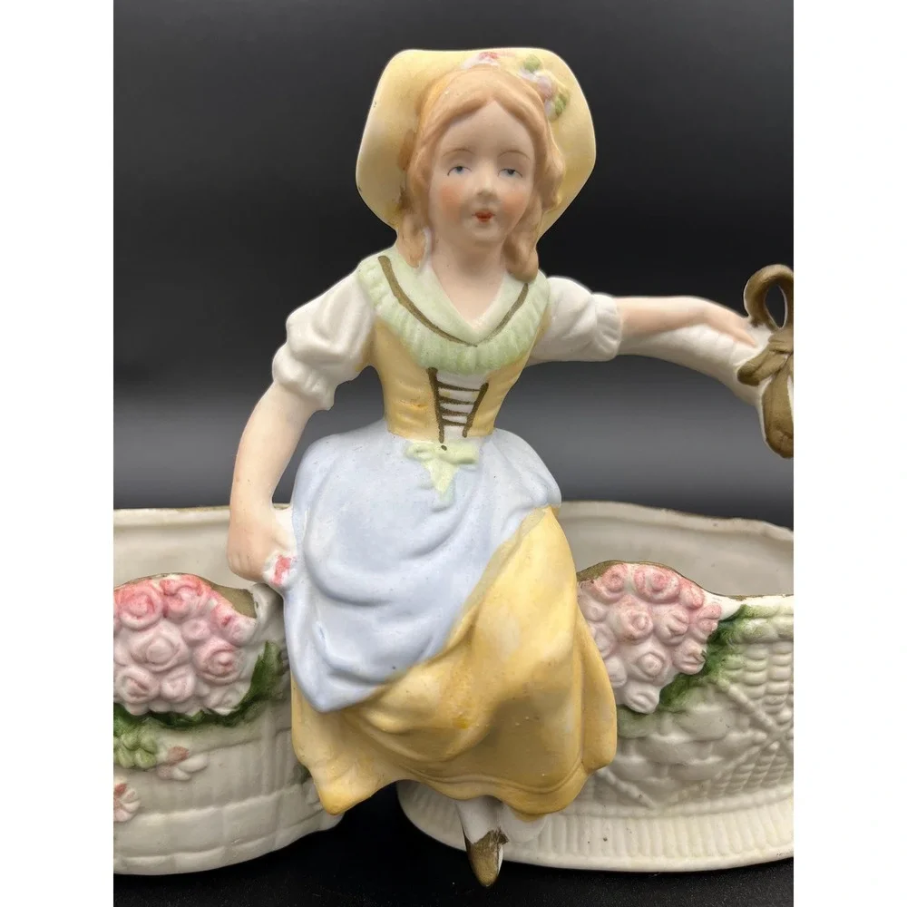Vintage Lipper & Mann Dutch Girl Double Basket Planter